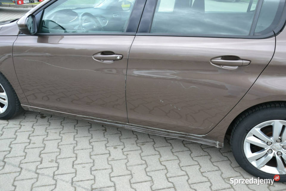 Peugeot 308 12 benzyna 110 tablet ledy komputer małopolskie Kęty