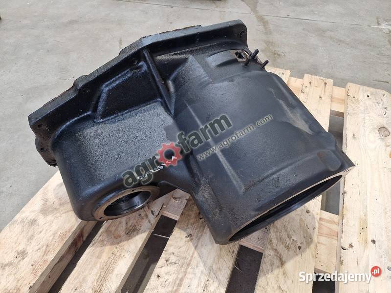 Obudowa Valtra C90 C100 M120 N101H T130 Byków