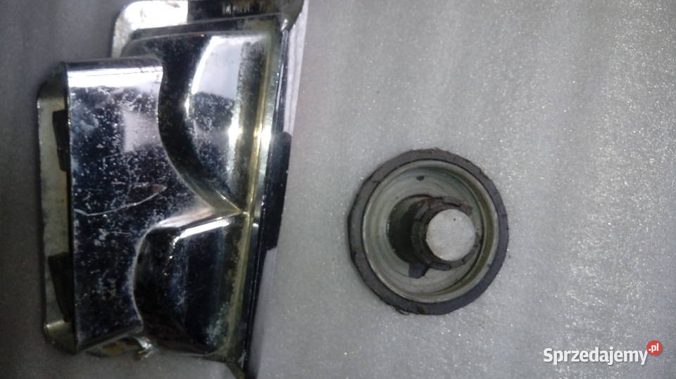 fiat 125 126 wlew paliwa 2x kluczyk lampa Lewe Oświetlenie