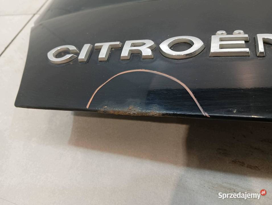 KLAPA TYŁ CZARNA VTS VTR SPOILER LOTKA CZARNA
