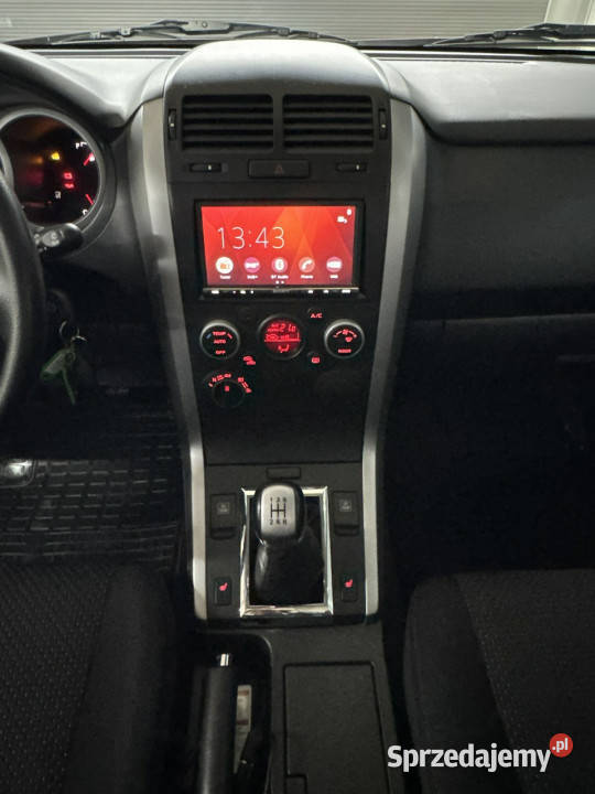 Suzuki Grand Vitara 29tyśkm stan fabryczny 1wł 29000km Chechło sprzedam