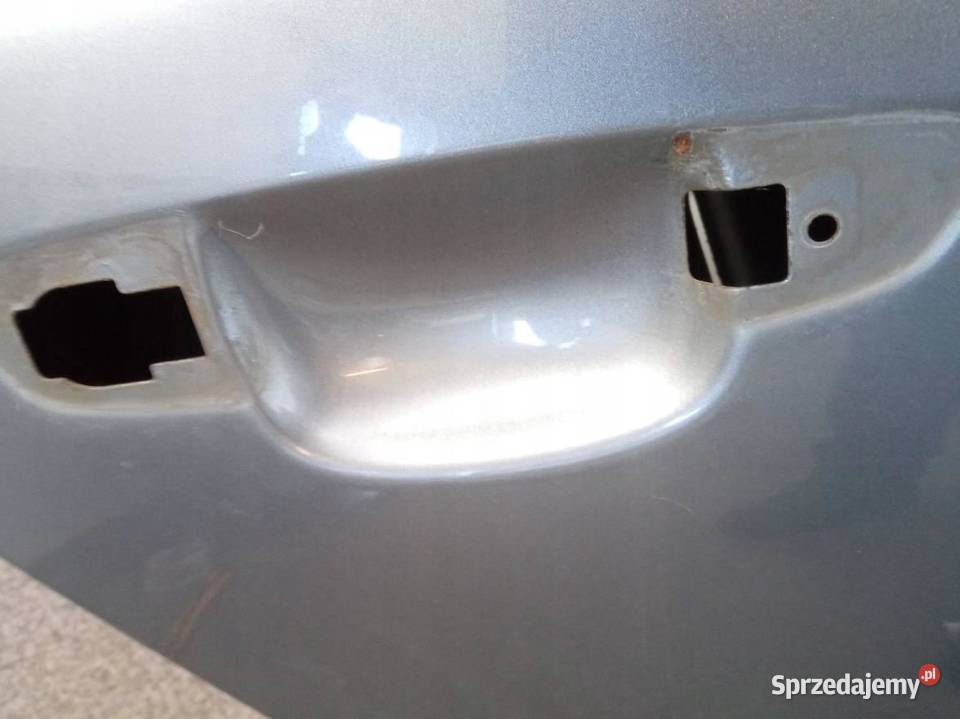 DRZWI PRAWE TYŁ 5D HB LF8L Skoda Superb II