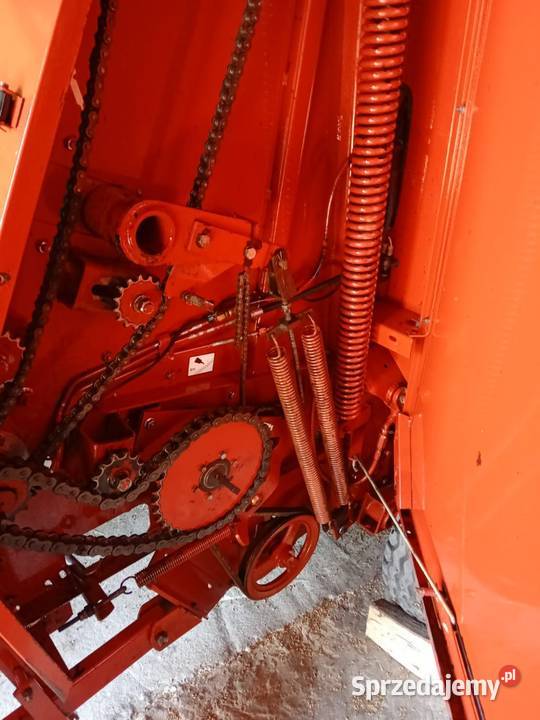 Prasa rolująca FIATAGRI Hesston 5650 nieuszkodzony Nowy Staw