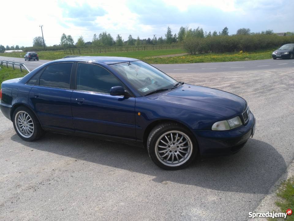 Audi a4 b5 Na części Rok produkcji 1997 lubelskie Zamość