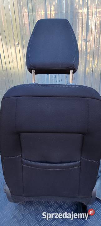 Fotele mondeo mk5 kombi 2017r Grzane
