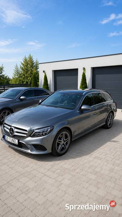 Mercedes Salon piękny zabezpieczony folią serwis nieuszkodzony Ciele sprzedam