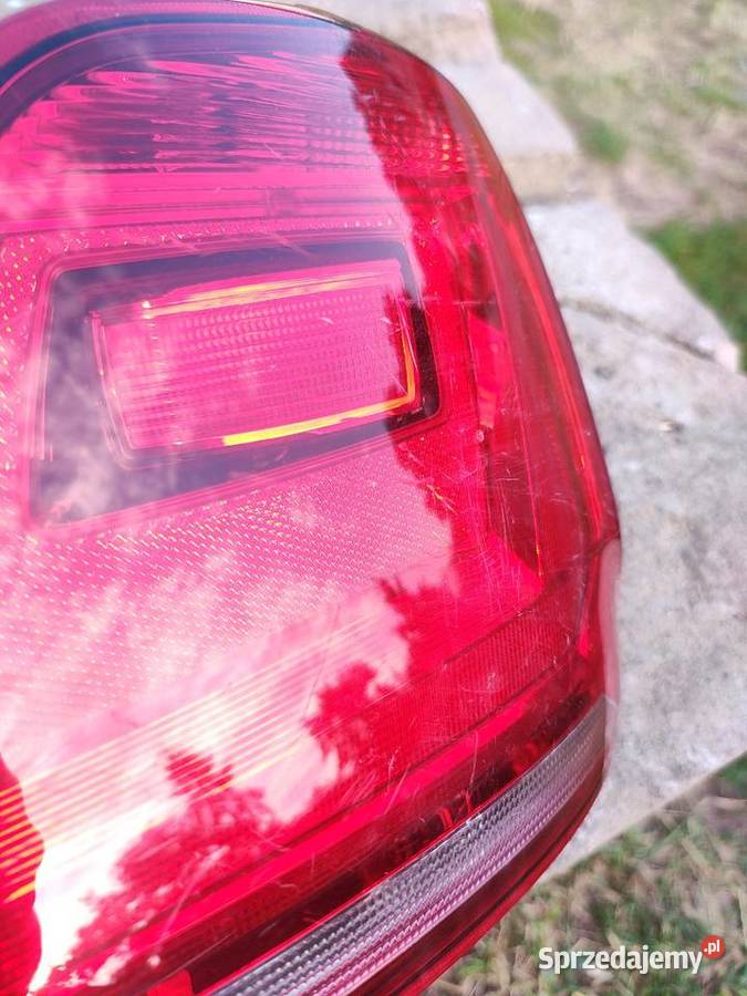 Prawna tylna lampa VW Polo 6R6C dolnośląskie Wierzowice Wielkie