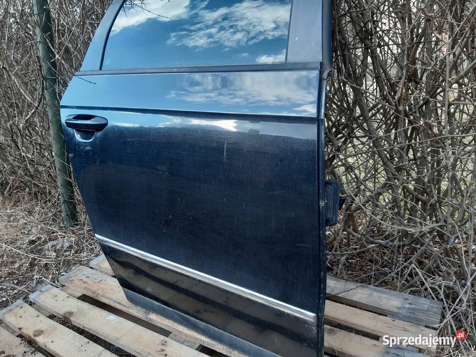 Passat b6 kombi drzwi prawe tył
