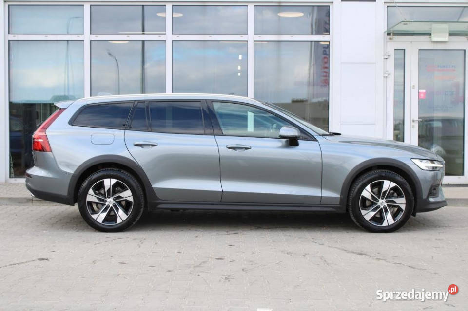 Volvo V60 Cross Country 2021r ACC Pilot Assist Gdańsk