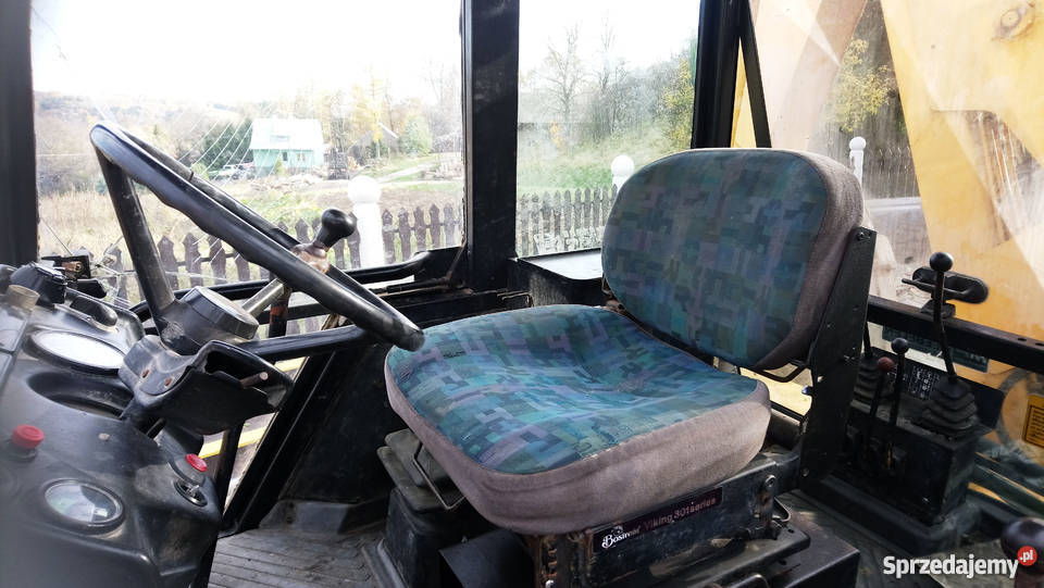 Sprzedam koparko ładowarkę MF50 HX Massey Koparko ładowarki