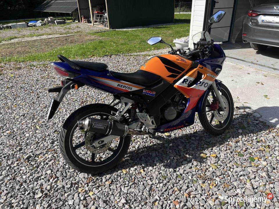 Honda CBR 125R Repsol ikona wśród sportowych sportowy podkarpackie