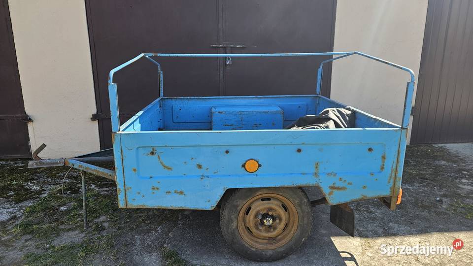 Przyczepka lekka samochodowa z dokumentami