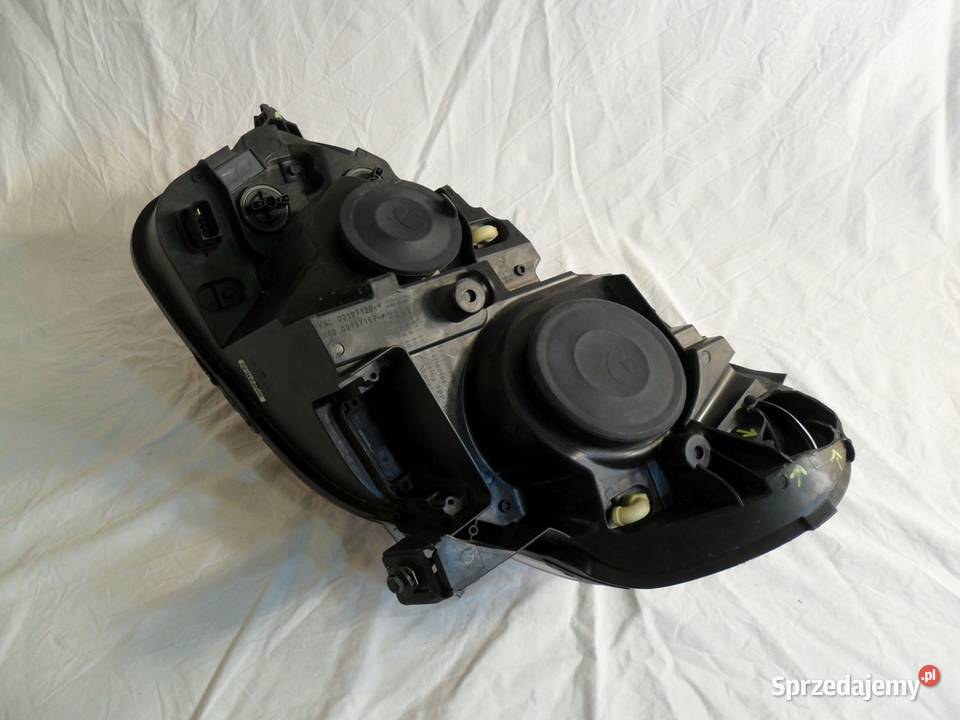 Toyota proace II 2reflektor xenon prawy lampa Lampy przednie Nowy Tomyśl