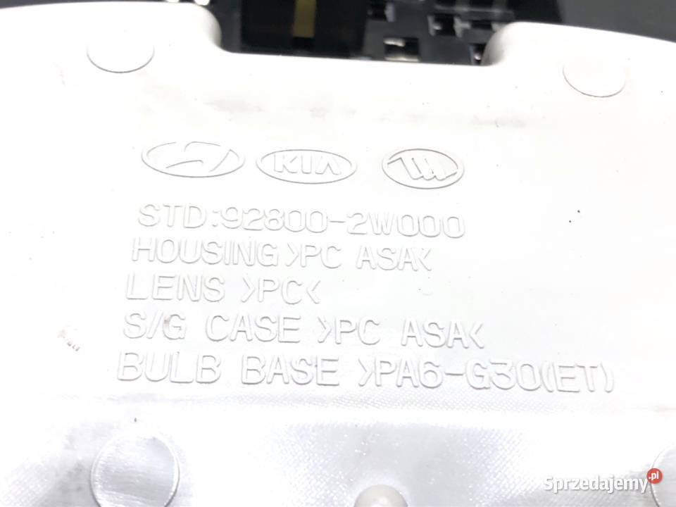 LAMPA SUFITOWA HYUNDAI SANTA FE III 928002W000 osobowe