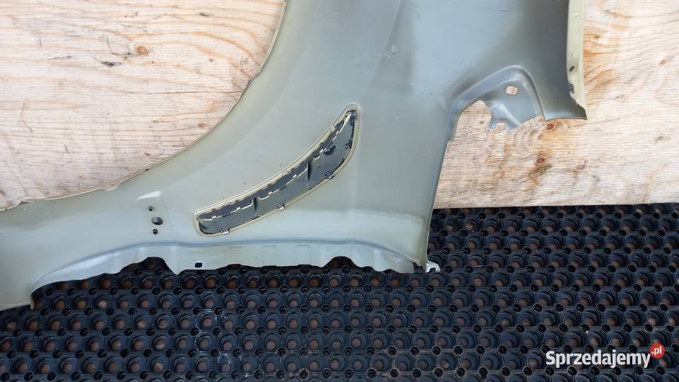 FORD S MK1 BŁOTNIK PRZÓD PRAWY Y6 osobowe Zbierkowo