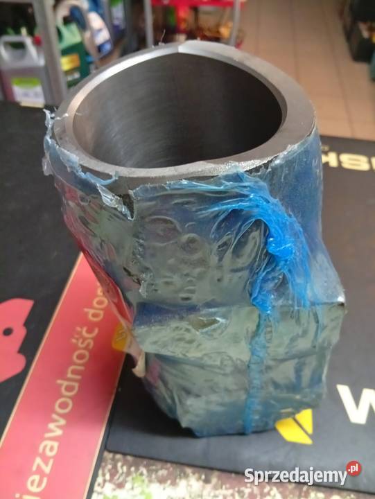 Cylinder podnośnika MF 4 Płock