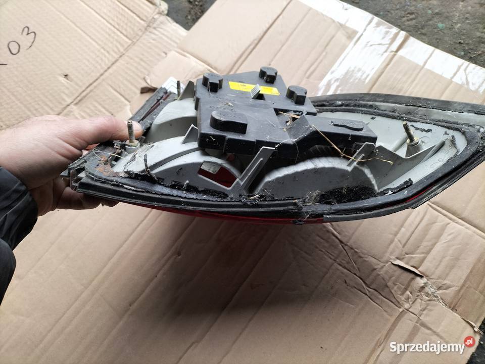 LAMPA TYŁ TYLNA LEWA OPEL VECTRA B 37370748 sprzedam