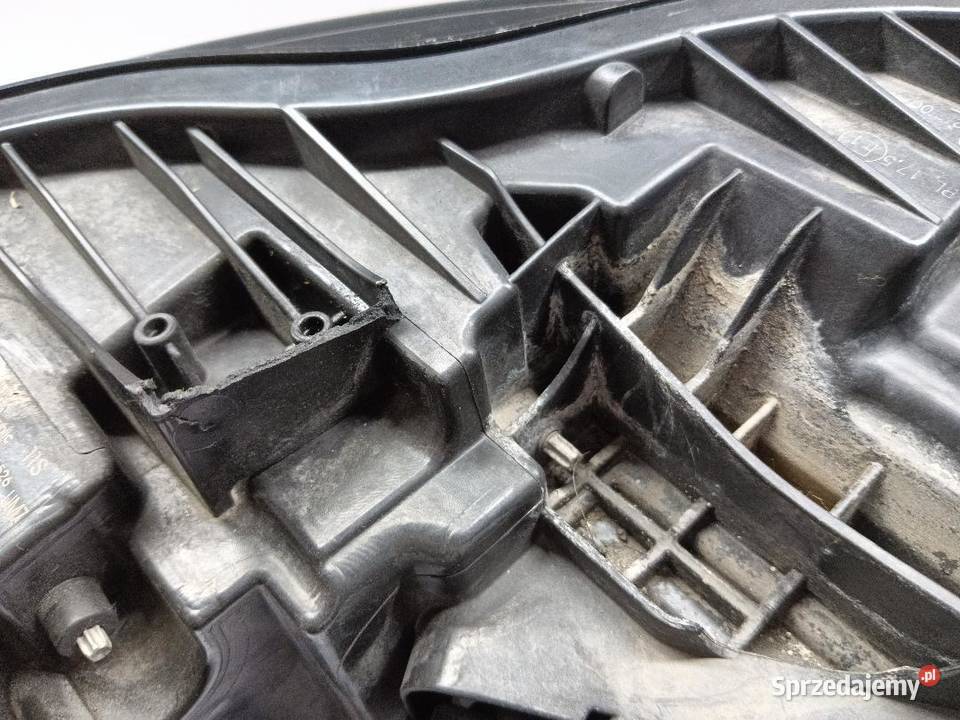 LAMPA PRZÓD PRZEDNIA PRAWA AUDI A6 C7 LIFT osobowe wielkopolskie