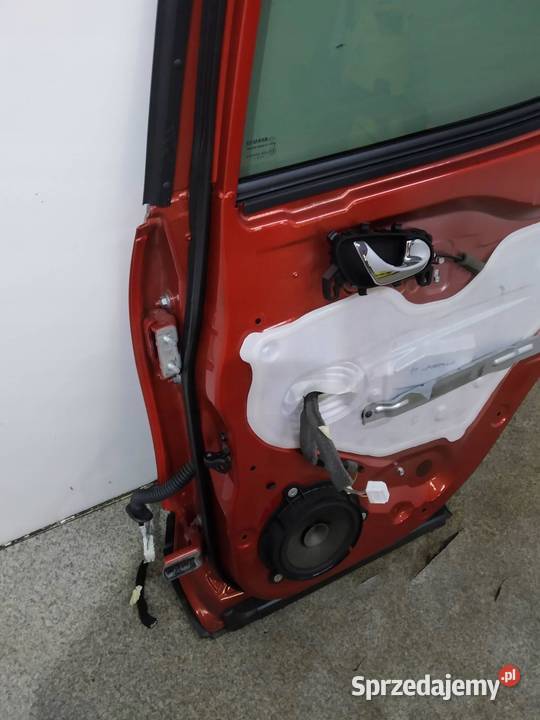 DRZWI PRAWE TYŁ TENNP Renault Kadjar I 2015 osobowe Motoryzacja świętokrzyskie