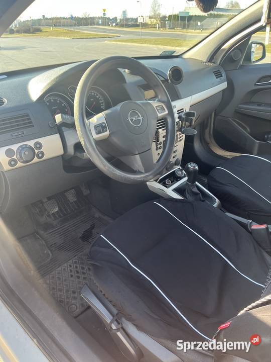 Opel Astra 2007 mazowieckie Radom sprzedam