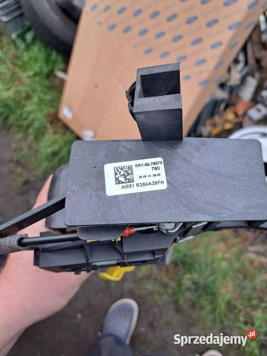 Zamek Drzwi tylnych tył Ford C II AM5AR26412CE