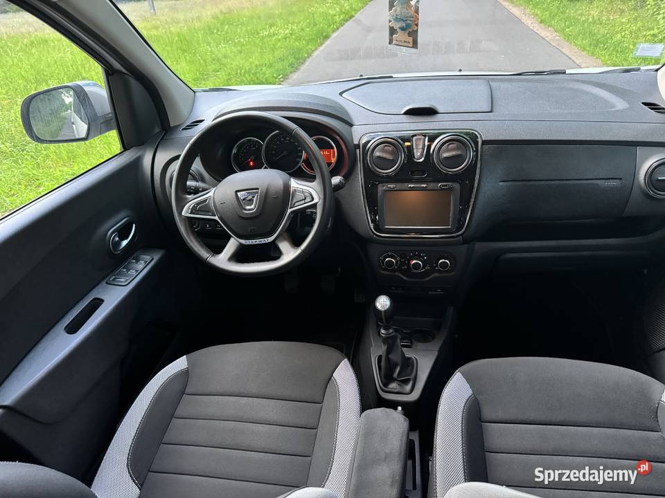 Dacia Lodgy lift 7osob 15 116 Navi tablet klima Rogoźno