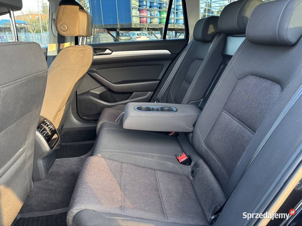 Volkswagen Passat B8 20 20 TDI 150 Manual 2015r wielofunkcyjna kierownica Iława