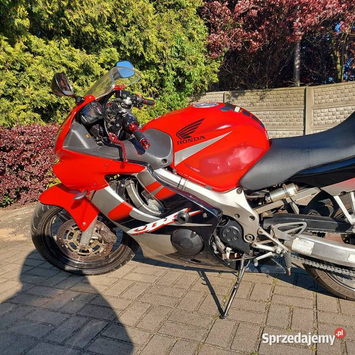 Honda CBR 600 F4i Rok produkcji 2001