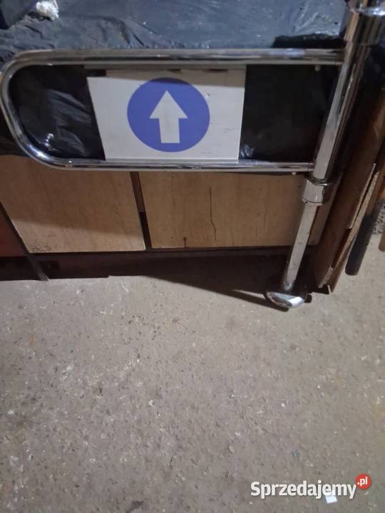 Bramka wejściowa do sklepu