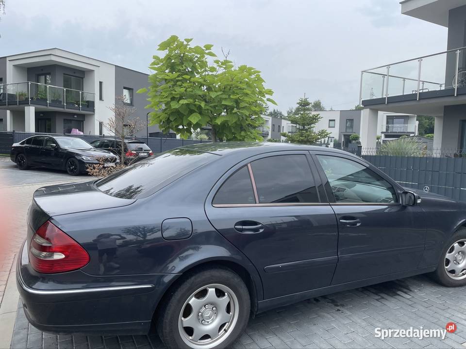 Mercedes w211 22 Cdi 2006 super stan ESP Częstochowa