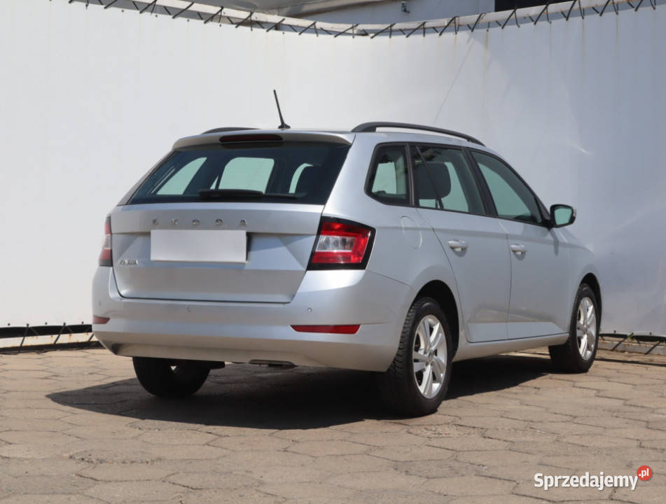 Skoda Fabia 10 TSI 999cm3 Łódź