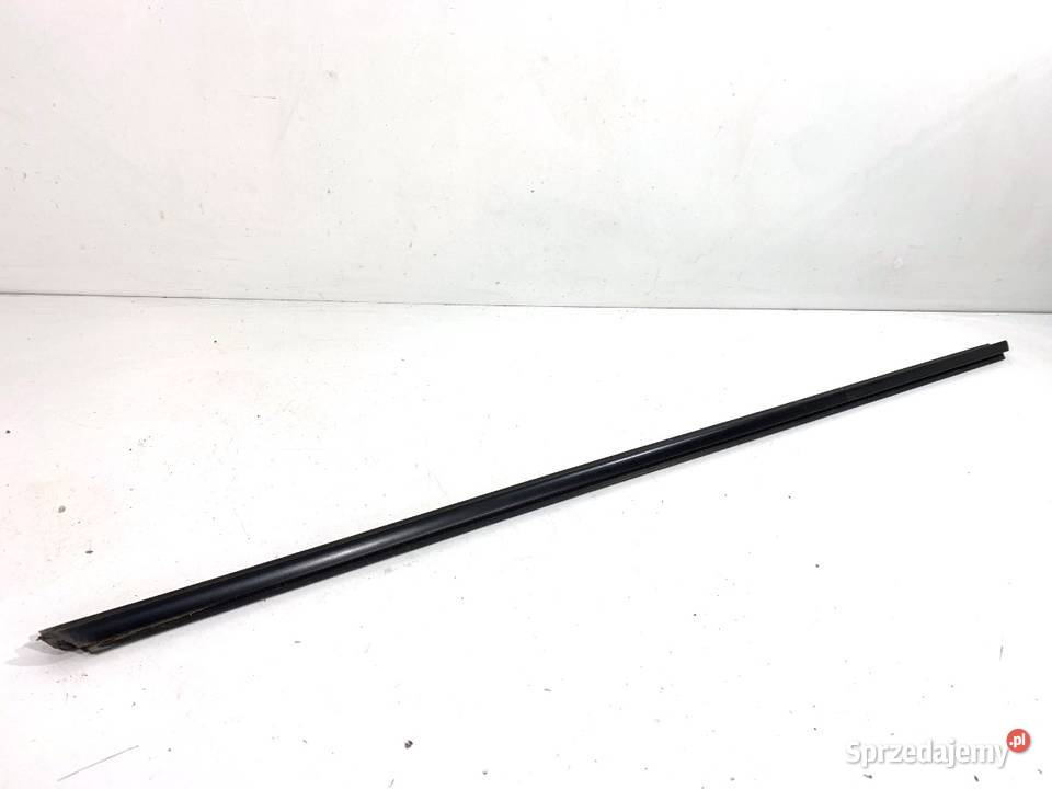 LISTWA ZGARNIAJĄCA PRZÓD PRAWY BMW F32 osobowe podkarpackie