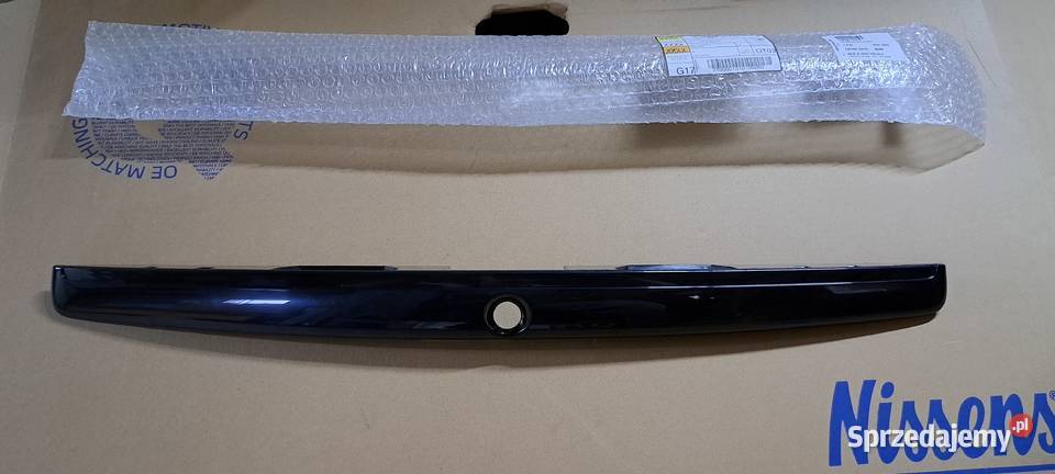 NOWA Listwa tylnej klapy Skoda Octavia I osobowe pomorskie Luzino sprzedam