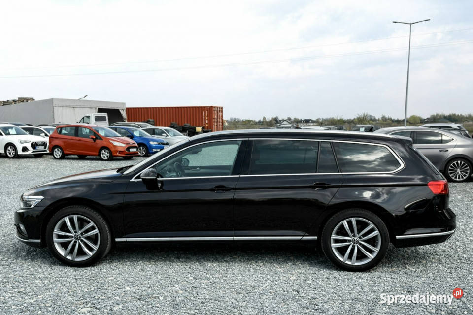 Volkswagen Passat Variant 20 TDI 200 2021 światła LED Wojkowice