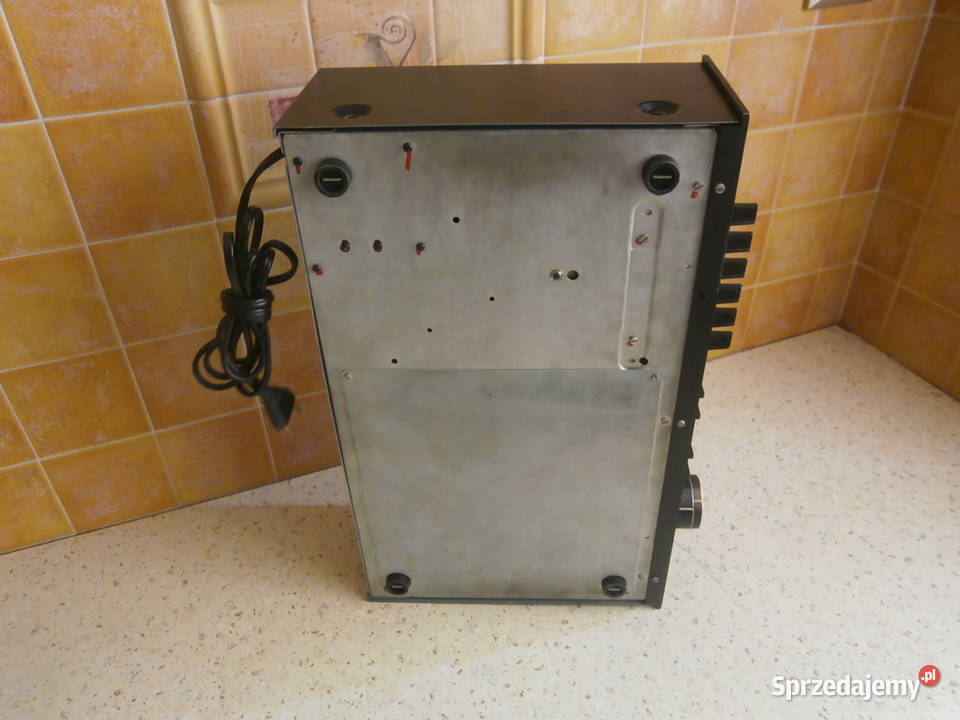 Magnetofon UNITRA M 7010 do korekty Magnetofony Łódź