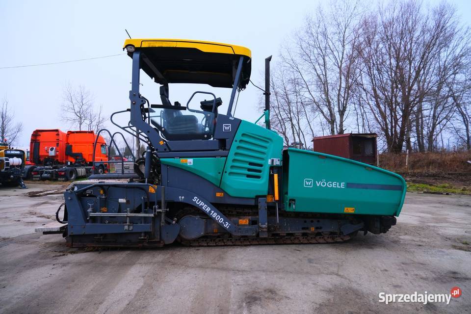 ROZKŁADARKA MAS BITUMICZNYCH VOGELE SUPER 18003I Warszawa