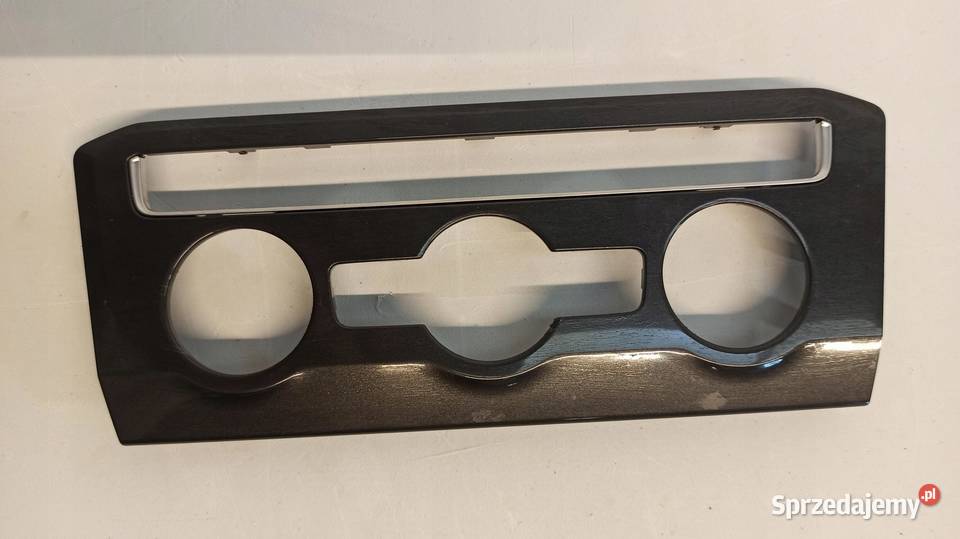 RAMKA PANELU KLIMATYZACJI VW TIGUAN II Wyposażenie wnętrza
