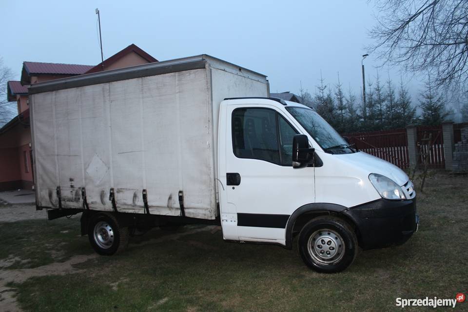 Bus skrzyniowy IVECO 35S10 2007 r Rok produkcji 2007 Samochody dostawcze Kolbuszowa