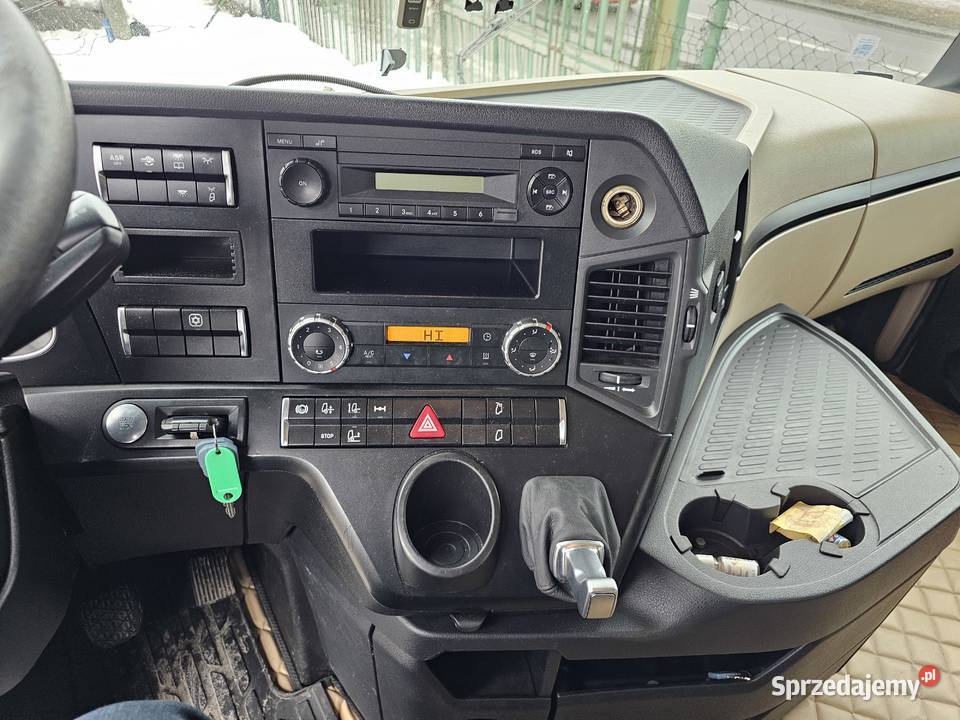 ACTROS 1845 AUTOMAT EURO5 KLIMA WEBASTO 2 LOZKA Tarnobrzeg