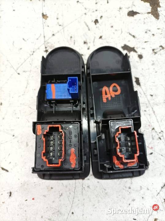 PRZEŁĄCZNIK SZYB LEWY PRAWY PRZÓD ORG Skoda