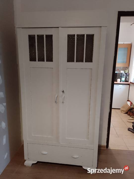 Szafa ubraniowa stara dolnośląskie Bogdanów