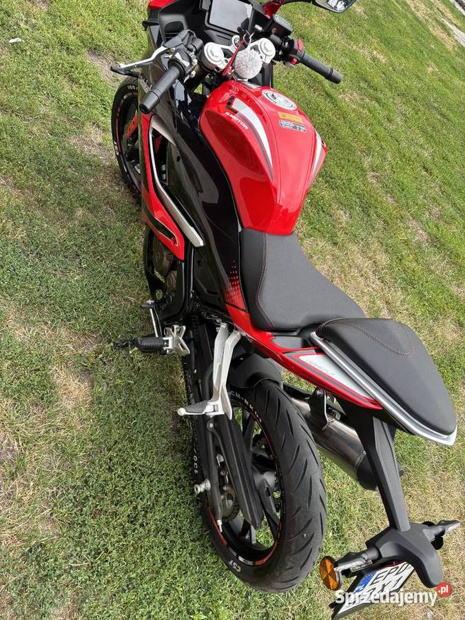 QJMOTOR SRK 125 R 2025 nieuszkodzony QJmotor