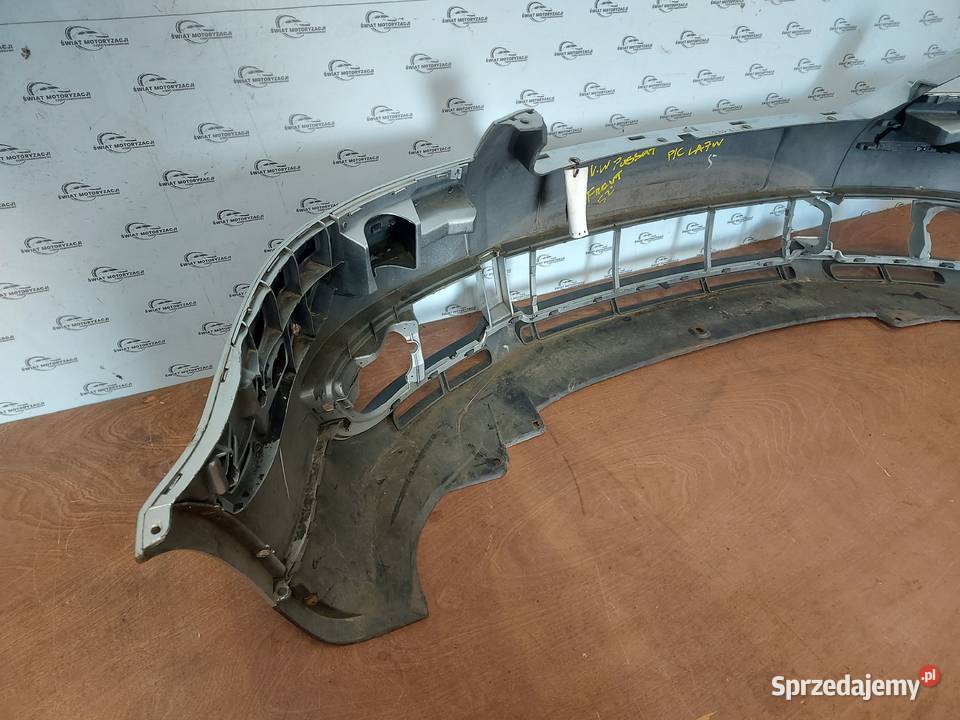 VW PASSAT B5 FL zderzak przód 3B0807217K Kielce