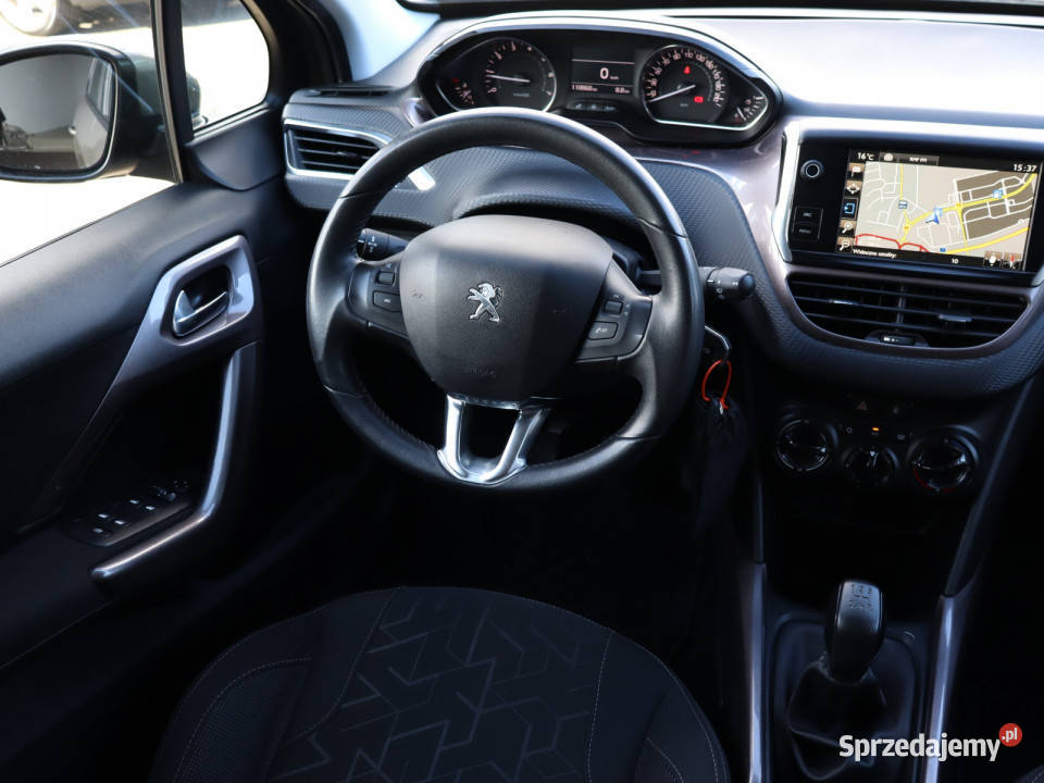 Peugeot 2008 12 PureTech Bielany Wrocławskie