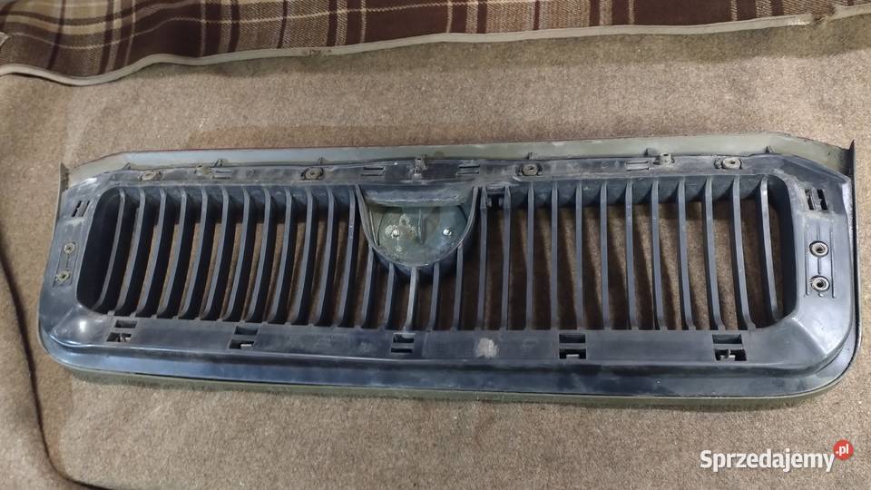 Skoda Felicia grill atrapa przednia Pasy przednie i tylne Rymanów