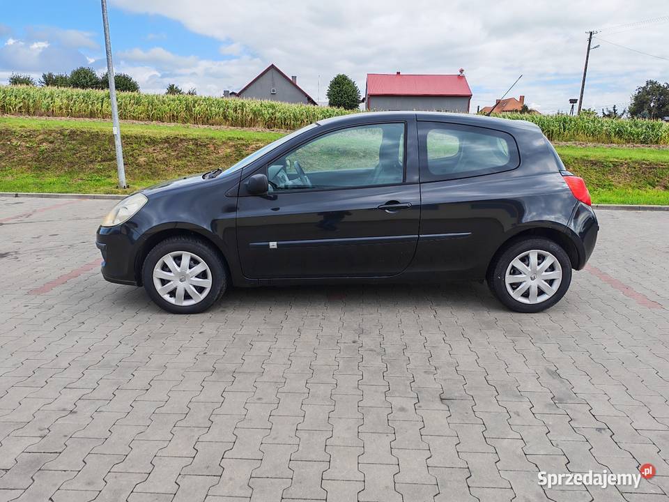Renault Clio III 12 16V TCE 101 Hatchback
