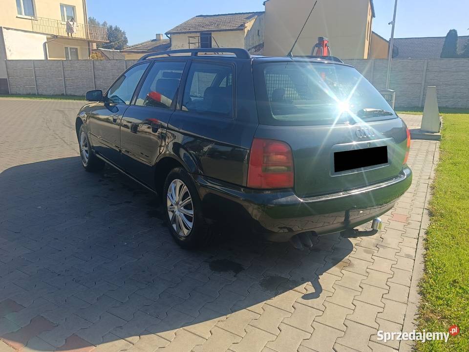 Audi A4 B5 Na części a22 LZ9U 19 AFN osobowe Myszków