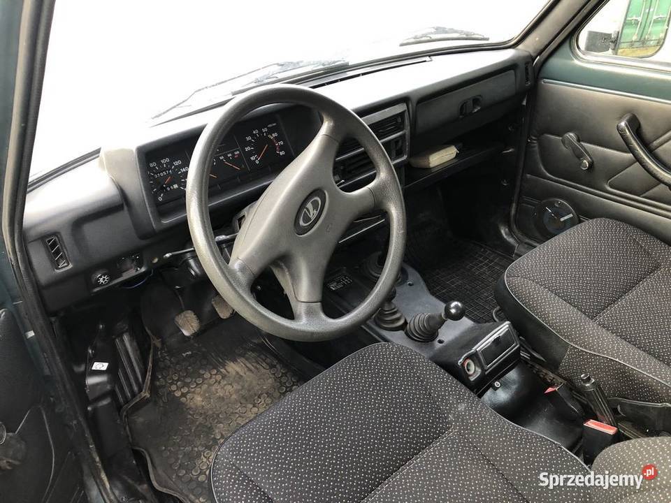 Lada Niva 17 Benzyna 4x4 2009 70 Skarżysko-Kamienna