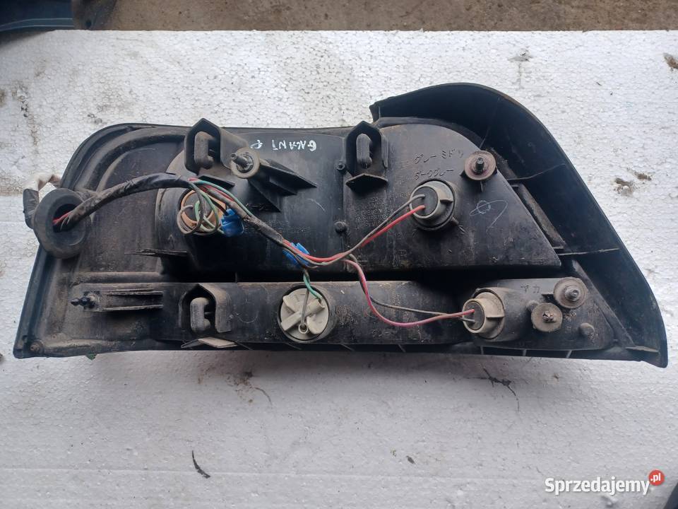 Lampa Tył Prawa Mitsubishi Galant VIII Sedan Pogorzelec