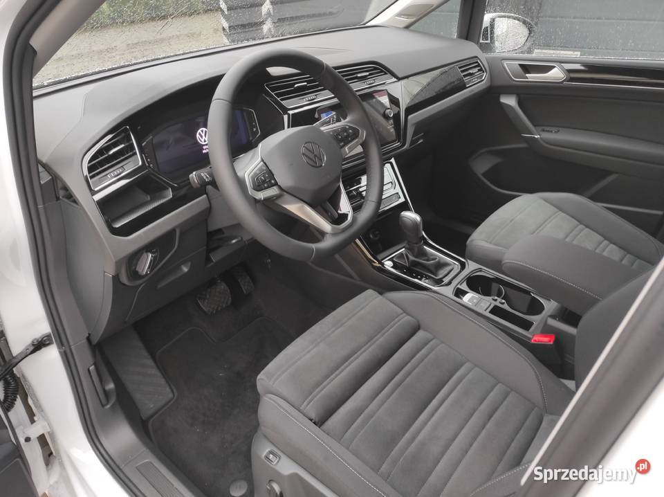 Volkswagen Touran 15 TSI 150 Highline 4 lata ASR (kontrola trakcji) pomorskie Pruszcz Gdański